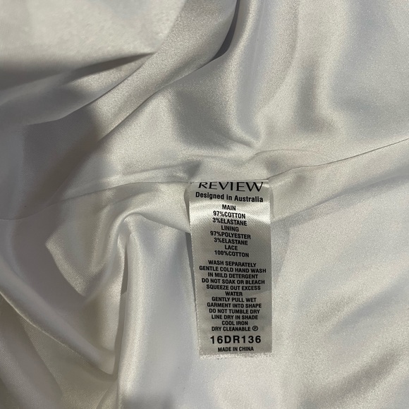 Sold Review Size 6 White Dress with blue flowers - Picture 4 of 6